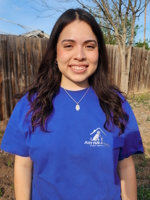 picture of Victoria, dog walker and pet sitter